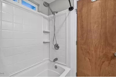 100 Brierwood Drive, Talent, OR 97540 - Photo 13
