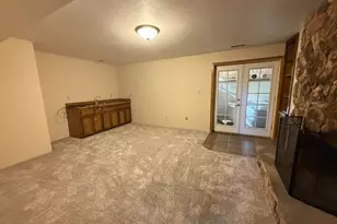 2586 Freedom Way, Medford, OR 97504 - Photo 7