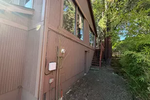 2586 Freedom Way, Medford, OR 97504 - Photo 5