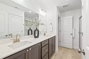 4090 SW Obsidian Ave, Redmond, OR 97756 - Photo 15