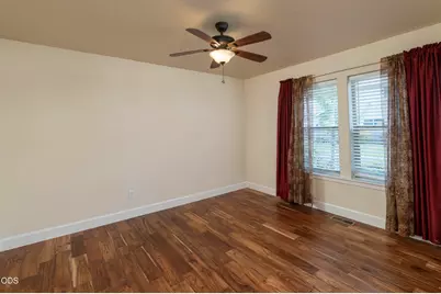 63205 NE Jimbo Lane, Bend, OR 97701 - Photo 11