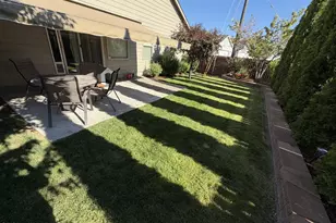 63205 NE Jimbo Ln, Bend, OR 97701 - Photo 15