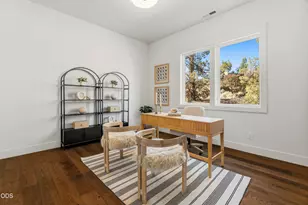 22985 Ghost Tree Ln, Bend, OR 97701 - Photo 53