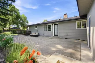 2516 Sandy Terrace, Medford, OR 97504 - Photo 29