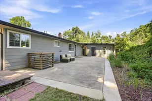2516 Sandy Terrace, Medford, OR 97504 - Photo 31