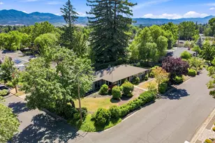 2516 Sandy Terrace, Medford, OR 97504 - Photo 43
