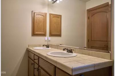 238 Fieldbrook Court, Medford, OR 97504 - Photo 47