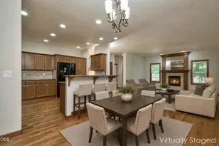 238 Fieldbrook Ct, Medford, OR 97504 - Photo 11