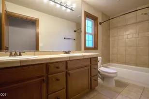 238 Fieldbrook Ct, Medford, OR 97504 - Photo 45