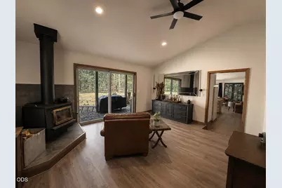 54474 Huntington Road, Bend, OR 97707 - Photo 7