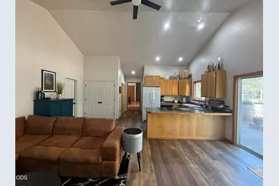 54474 Huntington Road, Bend, OR 97707 - Photo 3