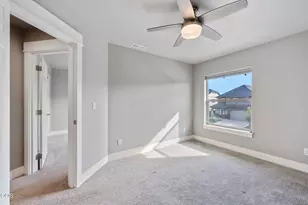 20606 SE Slate Ave, Bend, OR 97702 - Photo 27
