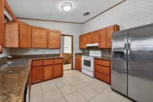 1409 NW Portland Ave, Bend, OR 97703 - Photo 17