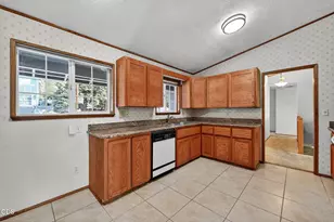 1409 NW Portland Ave, Bend, OR 97703 - Photo 15