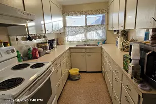 3031 Emerald St, Klamath Falls, OR 97601 - Photo 3