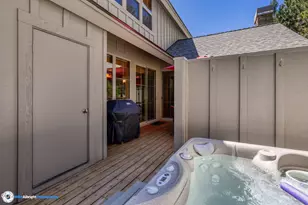 57163 Fremont Dr, Sunriver, OR 97707 - Photo 31