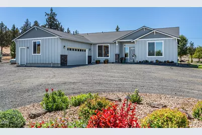 4137 NW 39th Drive, Redmond, OR 97756 - Photo 1