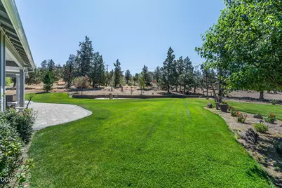 4137 NW 39th Drive, Redmond, OR 97756 - Photo 39