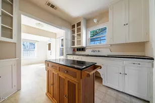 709 NW 2nd St, Grants Pass, OR 97526 - Photo 13