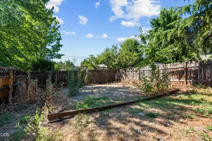 130 Sharon Dr, Phoenix, OR 97535 - Photo 23