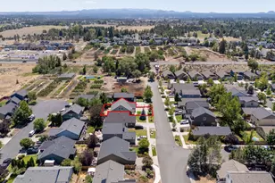 664 NE Providence Dr, Bend, OR 97701 - Photo 29