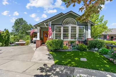 830 SW Bryn Court, Grants Pass, OR 97527 - Photo 1