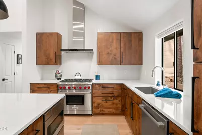 57448 Quartz Mountain Lane #6, Sunriver, OR 97707 - Photo 5