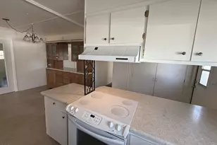 2252 Table Rock Rd, Medford, OR 97501 - Photo 5