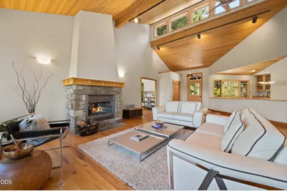 4211 NW Lower Village Road, Bend, OR 97703 - Photo 13