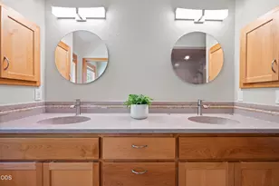 4211 NW Lower Village Rd, Bend, OR 97703 - Photo 41
