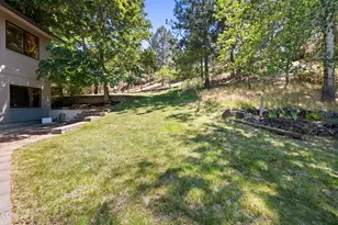 4211 NW Lower Village Rd, Bend, OR 97703 - Photo 55