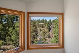 4211 NW Lower Village Rd, Bend, OR 97703 - Photo 37