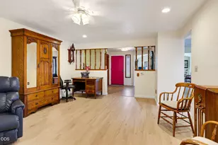 2901 Leonard Ave, Medford, OR 97504 - Photo 9