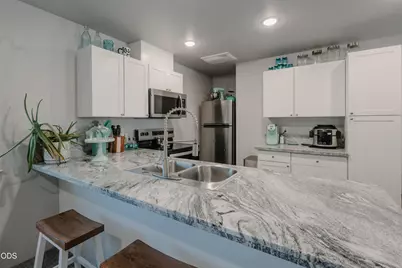 7884 28th Street, White City, OR 97503 - Photo 3