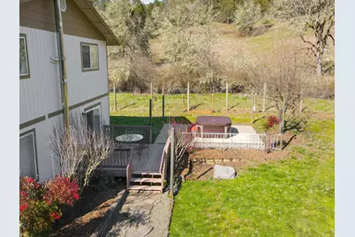 375 Porter Creek Road, Winston, OR 97496 - Photo 27