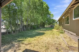 2721 Howard Ave, Medford, OR 97501 - Photo 27