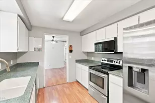 2721 Howard Ave, Medford, OR 97501 - Photo 13