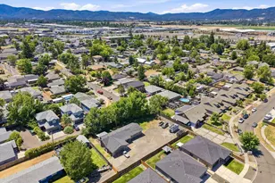 2721 Howard Ave, Medford, OR 97501 - Photo 41