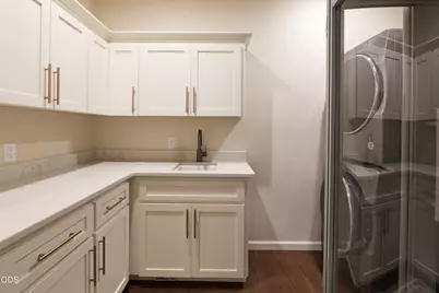 1600 N Second Avenue, Gold Hill, OR 97525 - Photo 39