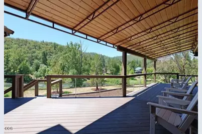 1600 N Second Avenue, Gold Hill, OR 97525 - Photo 41