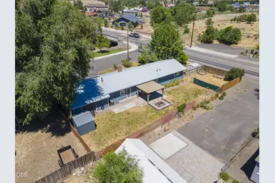 1670 SE Mountain View Drive, Prineville, OR 97754 - Photo 39