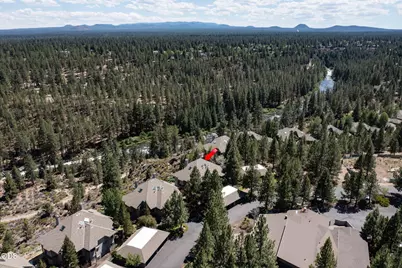 19717 SW Mount Bachelor Drive #415, Bend, OR 97702 - Photo 3