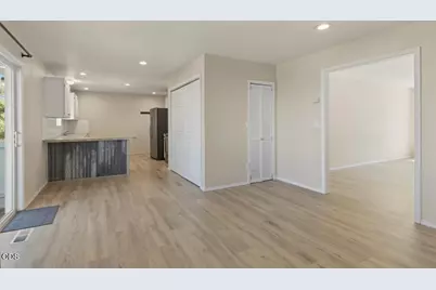 1754 Kimberly Drive, Klamath Falls, OR 97603 - Photo 9