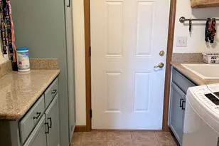918 Win Way, Eagle Point, OR 97524 - Photo 5