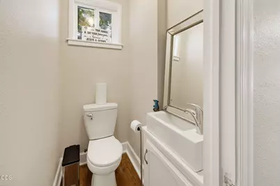 1215 NE 6th Street, Grants Pass, OR 97526 - Photo 11