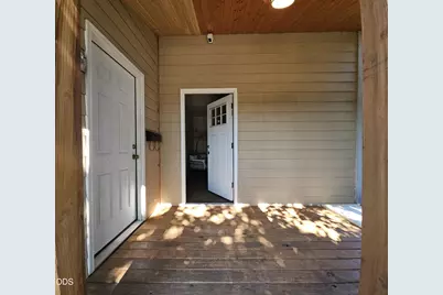 1215 NE 6th Street, Grants Pass, OR 97526 - Photo 9