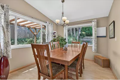 635 Chestnut Street, Ashland, OR 97520 - Photo 5