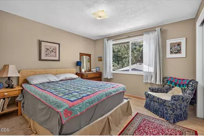 635 Chestnut Street, Ashland, OR 97520 - Photo 17