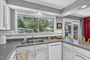 635 Chestnut St, Ashland, OR 97520 - Photo 13