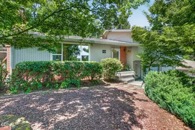 635 Chestnut Street, Ashland, OR 97520 - Photo 7